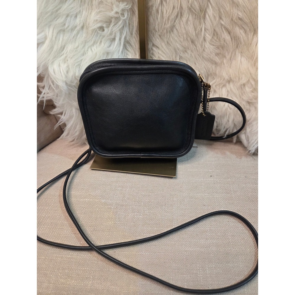 V111 Coach Hadley Vintage crossbody